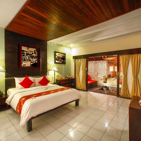 Bali Taman Beach Resort & Spa Lovina Булеленг Экстерьер фото