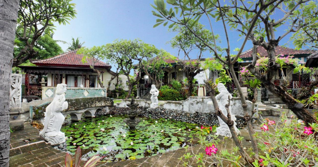 Bali Taman Beach Resort & Spa Lovina Булеленг Экстерьер фото
