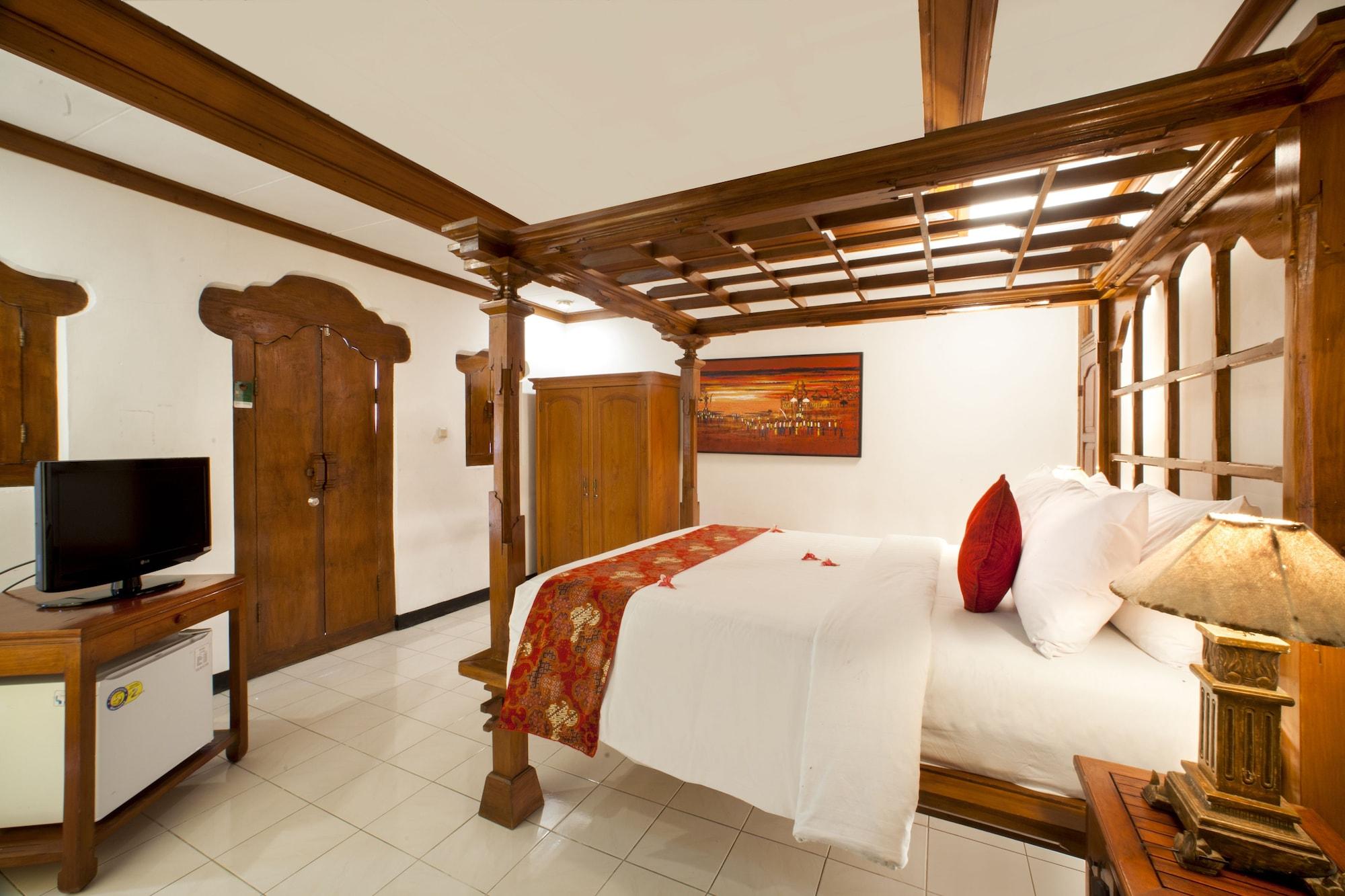 Bali Taman Beach Resort & Spa Lovina Булеленг Экстерьер фото