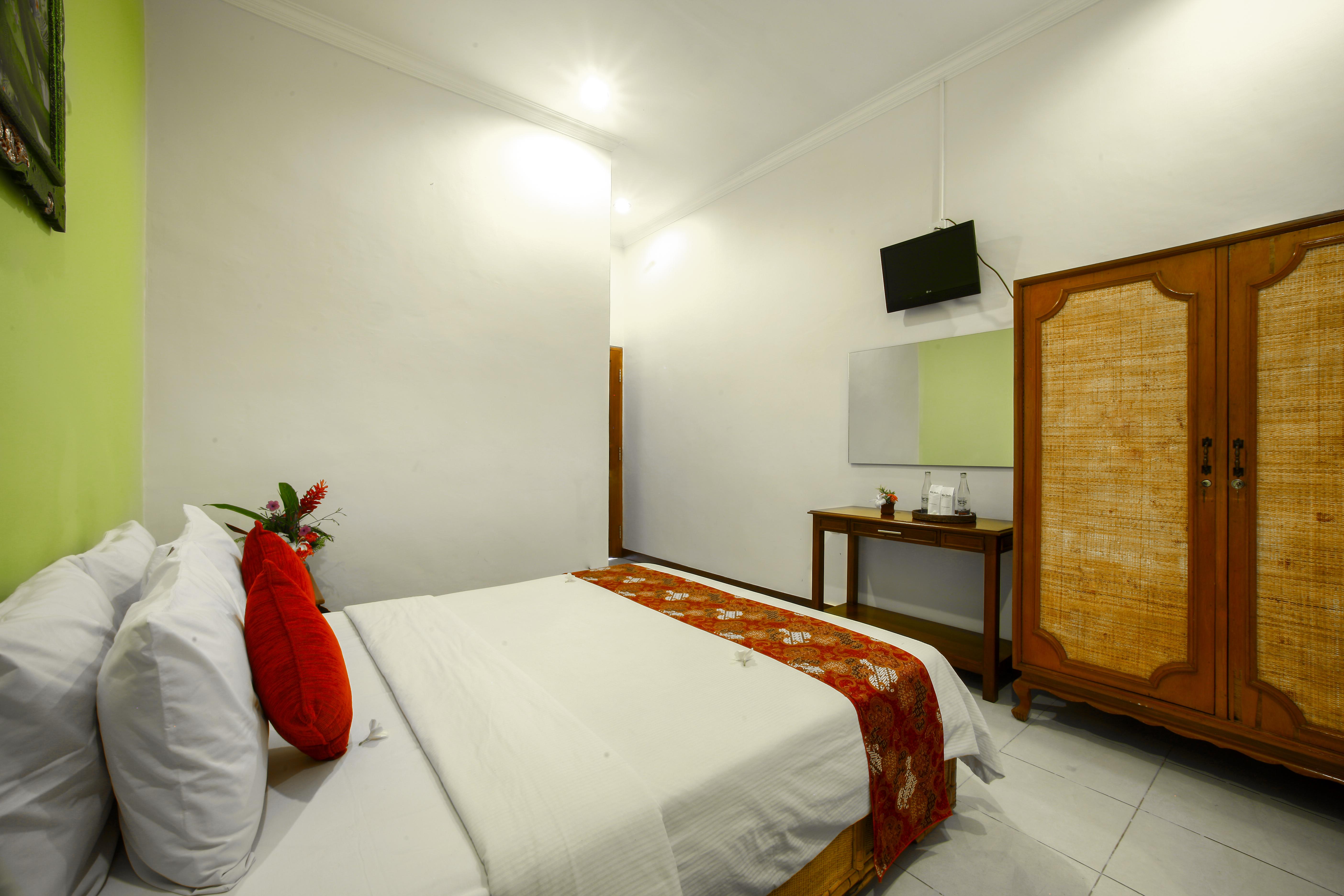 Bali Taman Beach Resort & Spa Lovina Булеленг Экстерьер фото