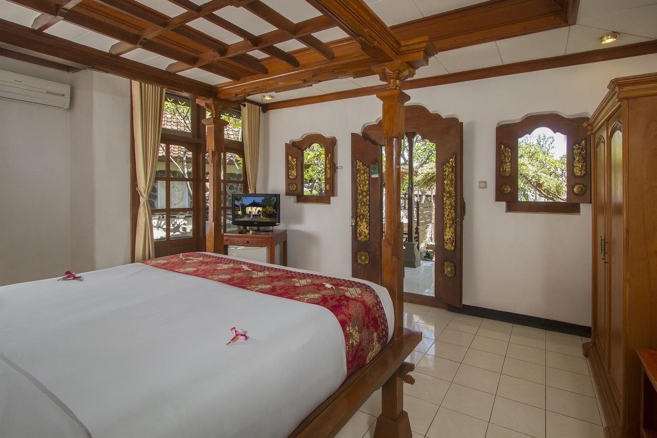 Bali Taman Beach Resort & Spa Lovina Булеленг Экстерьер фото