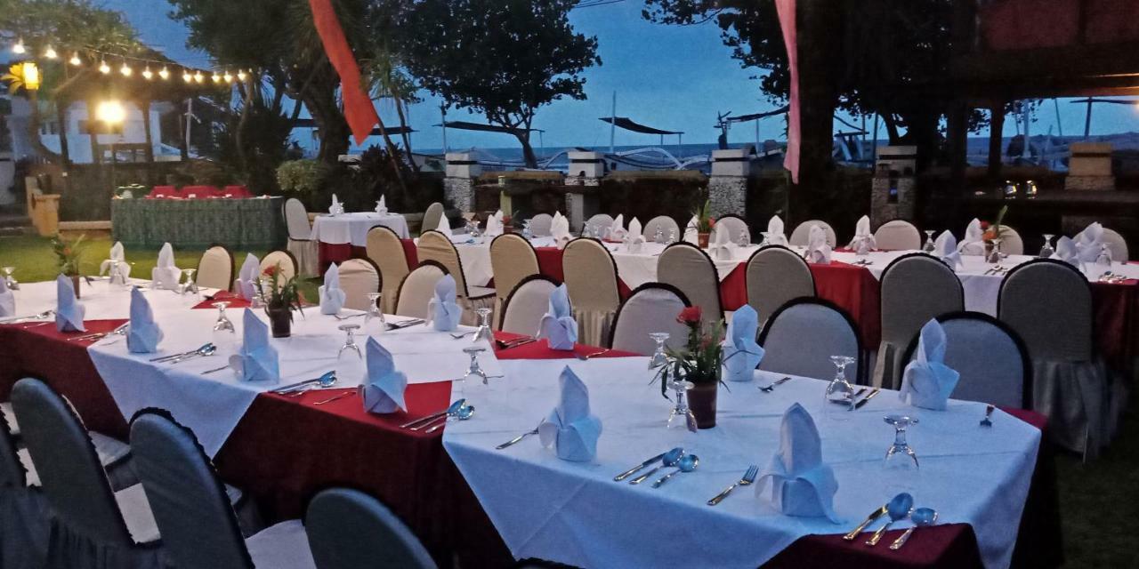 Bali Taman Beach Resort & Spa Lovina Булеленг Экстерьер фото